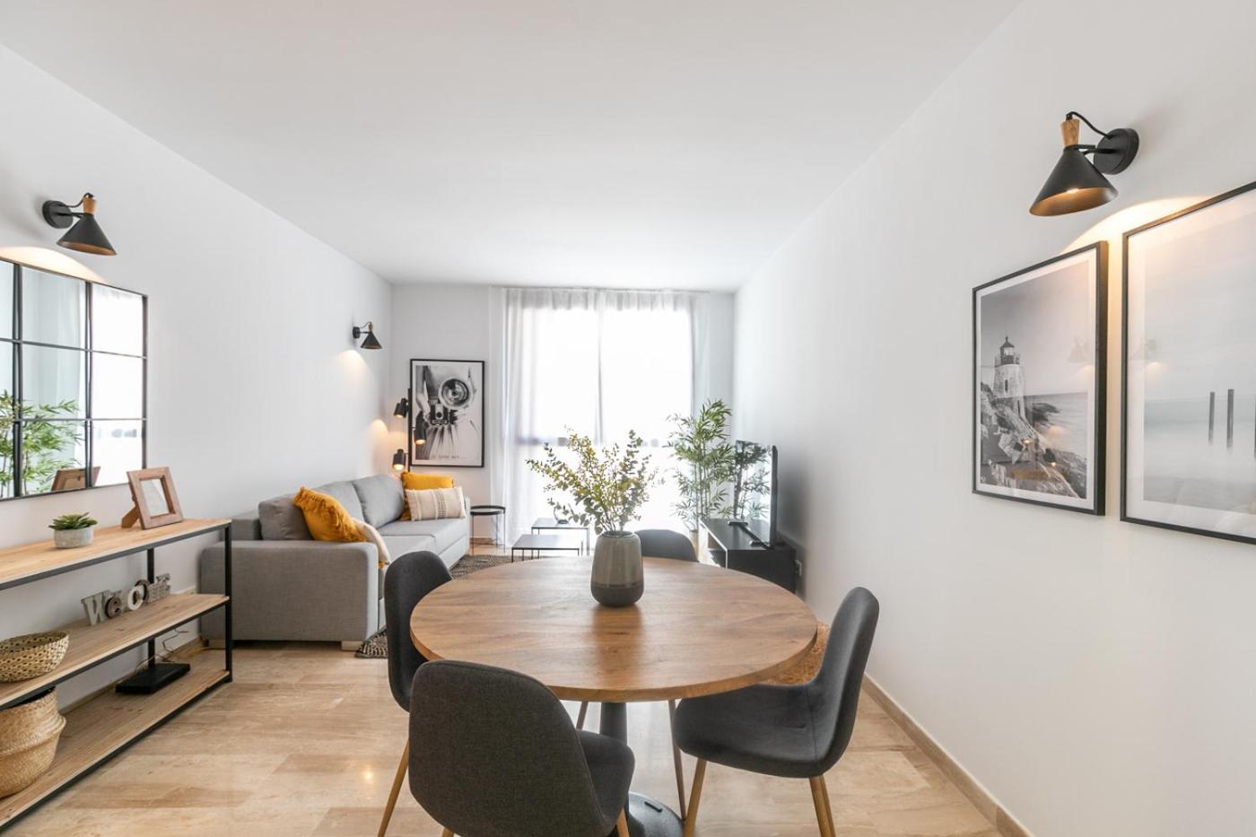 The Orbit Apartments บาร์เซโลนา ภายนอก รูปภาพ